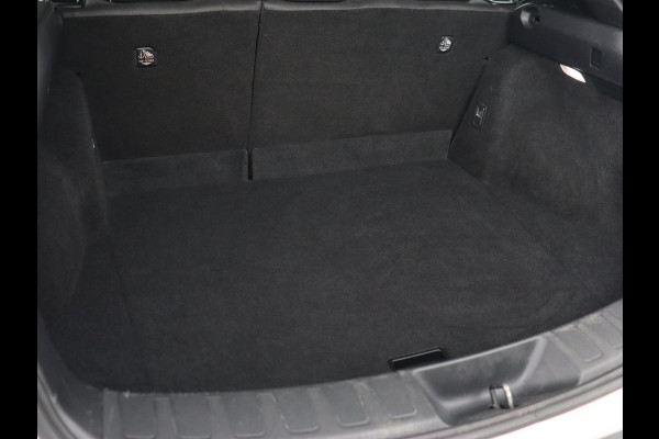 Lexus UX 300e Business 54 kWh | 1e eigenaar | Adaptive cruise | Carplay | Camera | Navigatie | Full LED | Elektrische stoelen | Climate control | Bluetooth