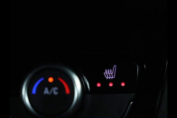 Opel CORSA-E GS Line 50 kWh | 1e eigenaar | Stoel & stuurverwarming | Carplay | Navigatie | Full LED | 17'' | Climate control | Cruise control | Bluetooth