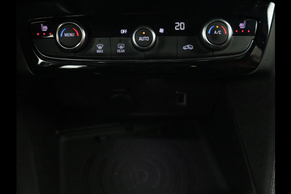 Opel CORSA-E GS Line 50 kWh | 1e eigenaar | Stoel & stuurverwarming | Carplay | Navigatie | Full LED | 17'' | Climate control | Cruise control | Bluetooth