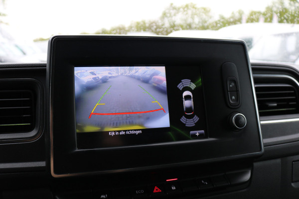 Renault Master 2.3 dCi 135pk L2 H2 Airco Navigatie Camera Trekhaak