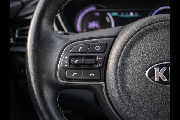Kia e-Niro DynamicPlusLine 64 kWh | Nederlandse dealer onderhouden auto | Navigatie | Stoel en stuurverwarming |