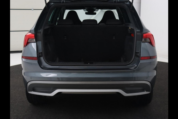 Škoda Kamiq 1.0 TSI Sport | Automaat | Carplay | Sportstoelen | DAB | Climate control | Parkeerhulp | Cruise control | Full LED | Bluetooth