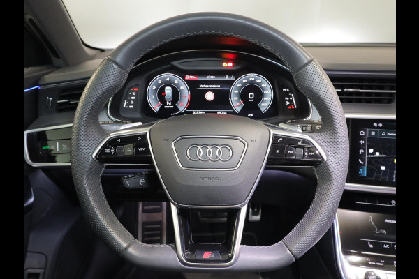 Audi A6 Avant 40 TFSI S edition Competition 204 pk S-tronic | Verlengde garantie | Navigatie | Panoramadak | Parkeersensoren | Achteruitrijcamera | Stoelverwarming | S-Line |