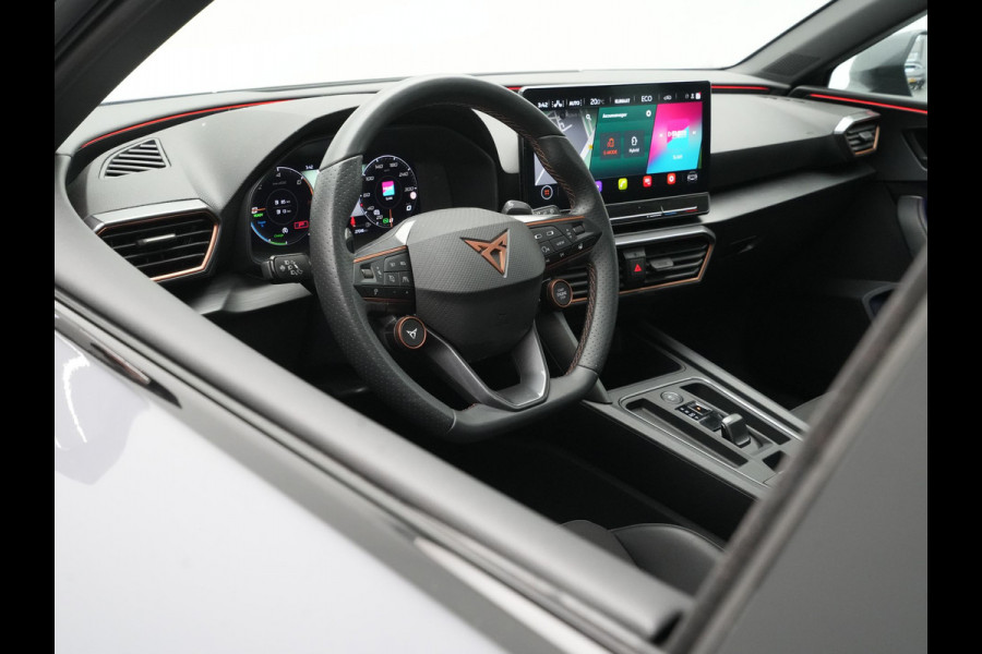 CUPRA Leon Sportstourer 1.4 e-Hybrid VZ Performance Limited Panorama Navigatie Stoel/Stuurverwarming Parkassist Carplay 213