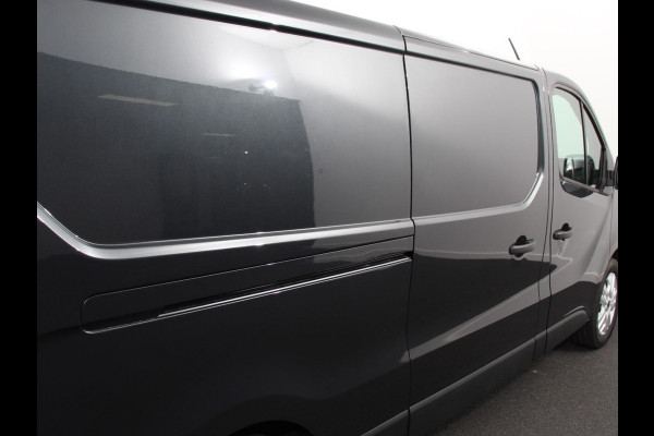Renault Trafic 2.0 Blue dCi 150 Automaat T30 L2H1 Advance Navigatie Airco Lichtmetalen velgen Betimmering Trekhaak Camera Parkeer sensoren Dab