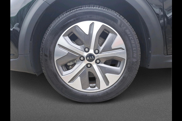 Kia e-Niro ExecutiveLine 64 kWh | Schuifdak | JBL Audio | leder