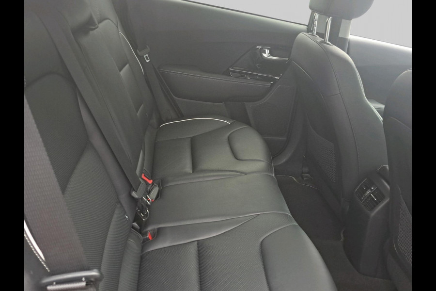Kia e-Niro ExecutiveLine 64 kWh | Schuifdak | JBL Audio | leder
