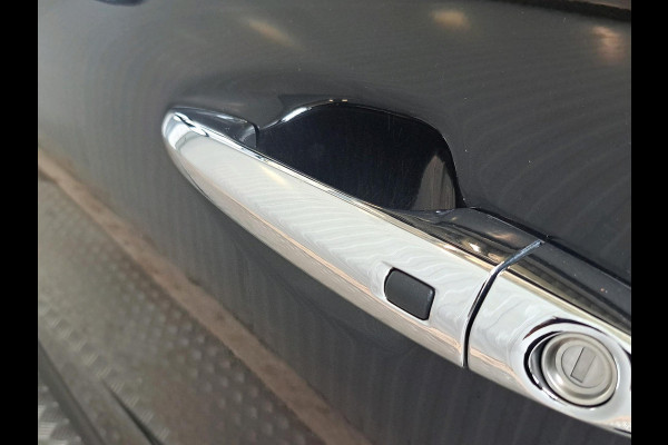 Kia e-Niro ExecutiveLine 64 kWh | Schuifdak | JBL Audio | leder