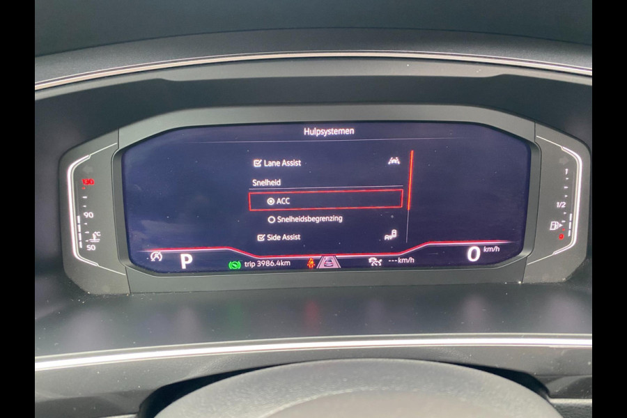 Volkswagen Tiguan 1.5 TSI R-Line Business+ | Pano|Virtual|ACC | IQ Drive|Alcantara| SFEER V | Stoel-stuurverw|Dealer Onderh |
