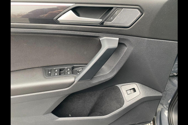 Volkswagen Tiguan 1.5 TSI R-Line Business+ | Pano|Virtual|ACC | IQ Drive|Alcantara| SFEER V | Stoel-stuurverw|Dealer Onderh |