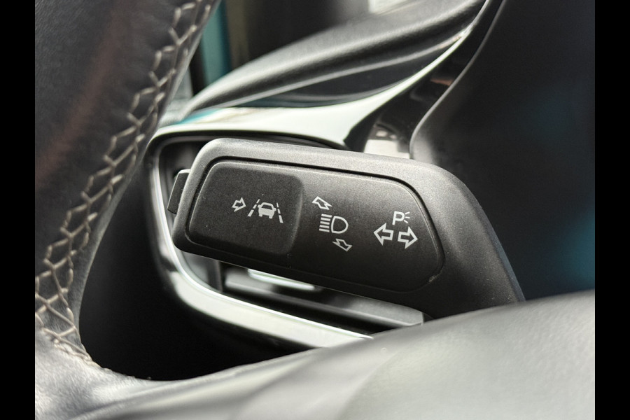 Ford Fiesta 1.0 EcoBoost Titanium | Winterpakket | Park assist | Camera
