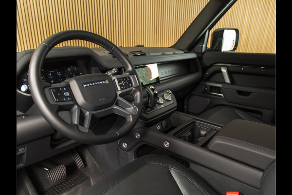 Land Rover Defender Hard Top 3.0 D200 110 X-Dynamic SE GRIJS-KENTEKEN