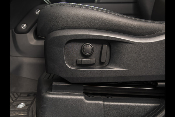 Land Rover Defender Hard Top 3.0 D200 110 X-Dynamic SE GRIJS-KENTEKEN