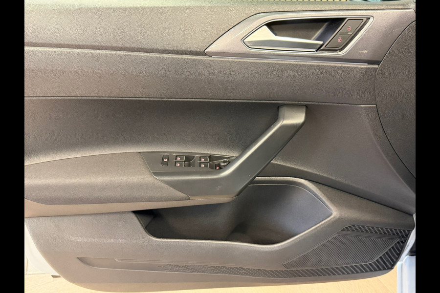 Volkswagen Polo 1.0 TSI Highline DSG AUT. VIRTUAL COCKPIT APPLE CARPLAY CRUISE PDC AIRCO NAVIGATIE
