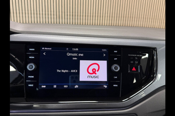 Volkswagen Polo 1.0 TSI Highline DSG AUT. VIRTUAL COCKPIT APPLE CARPLAY CRUISE PDC AIRCO NAVIGATIE