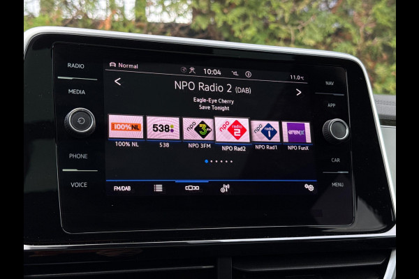 Volkswagen T-Roc 1.5 TSI 3x R-Line Panorama CarPlay