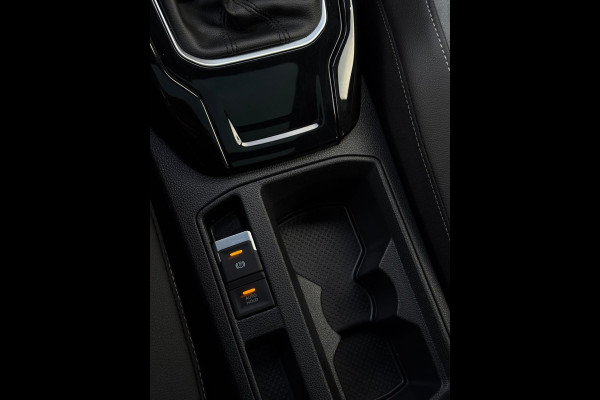 Volkswagen T-Roc 1.5 TSI 3x R-Line Panorama CarPlay