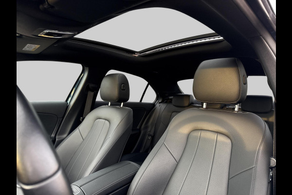 Mercedes-Benz A-Klasse 180 Business Solution Luxury | Pano | Memory stoelen | Achteruitrij camera |
