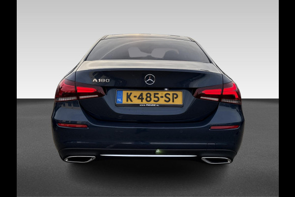 Mercedes-Benz A-Klasse 180 Business Solution Luxury | Pano | Memory stoelen | Achteruitrij camera |