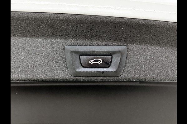 BMW 4 Serie Gran Coupé 420i High Executive Sport(NL-Auto, Goed OndH, Panorama, Navi Pro, StoelV, PDC V+A, Leder, Sportstoel, Etc)