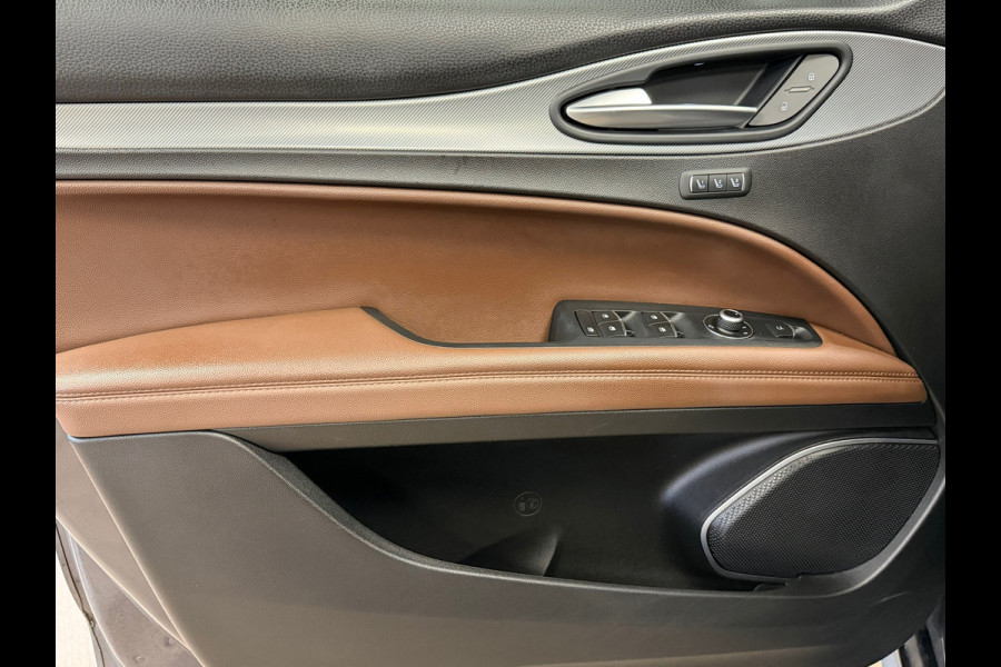 Alfa Romeo Stelvio 2.0 T AWD Super NAVIGATIE CRUISE CLIMATE CONTROL LED LEDER CAMERA NAP