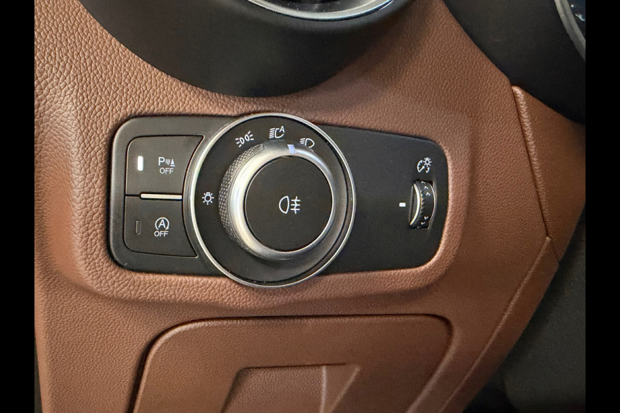 Alfa Romeo Stelvio 2.0 T AWD Super NAVIGATIE CRUISE CLIMATE CONTROL LED LEDER CAMERA NAP