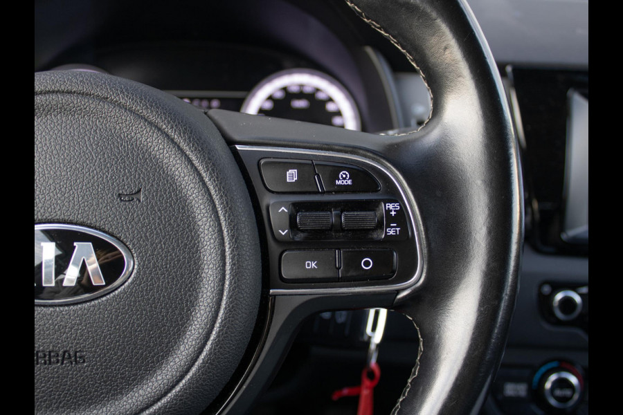 Kia Niro 1.6 GDi Hybrid DynamicLine | Trekhaak afneembaar | Navigatie | Achteruitrijcamera |
