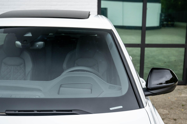 Audi Q8 60 TFSI e quattro S Competition 490pk