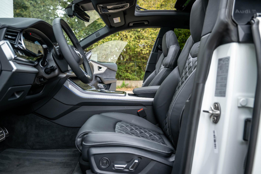 Audi Q8 60 TFSI e quattro S Competition 490pk
