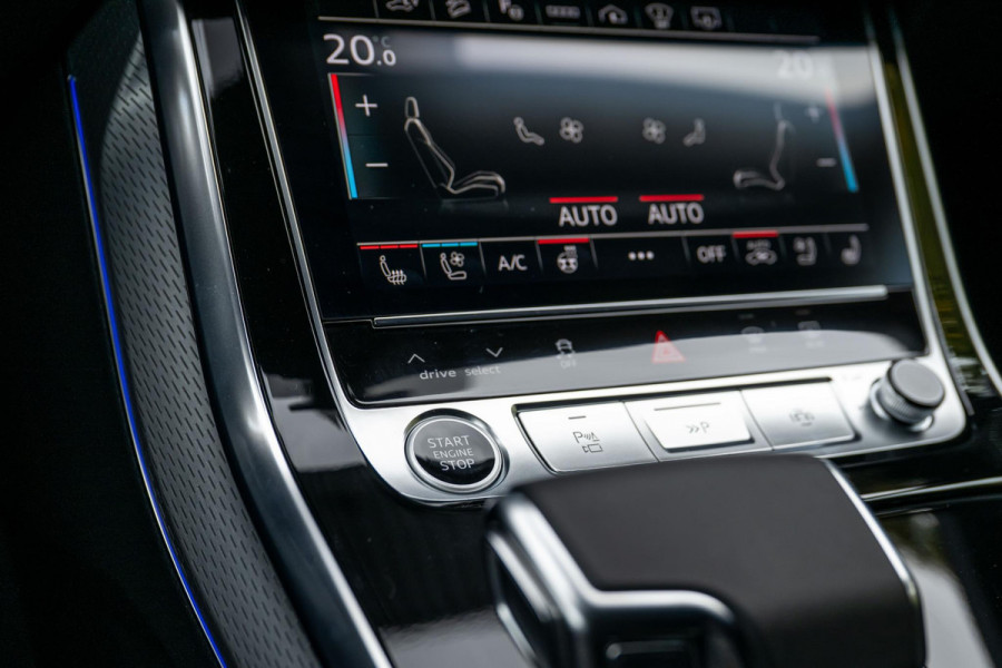 Audi Q8 60 TFSI e quattro S Competition 490pk