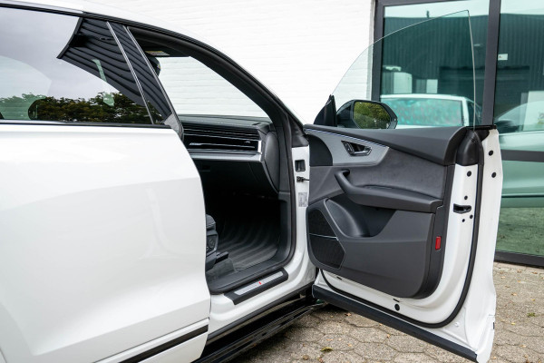 Audi Q8 60 TFSI e quattro S Competition 490pk