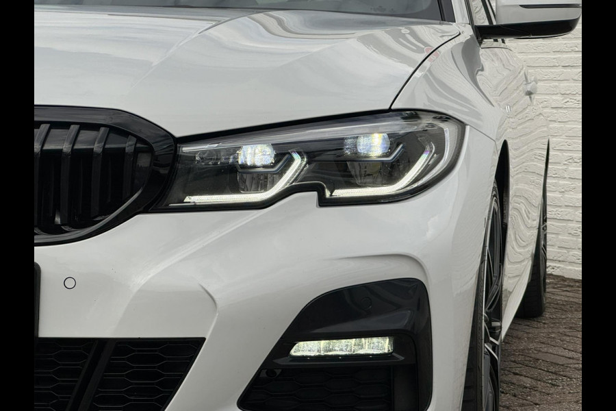 BMW 3 Serie Touring 320i High Exec. M-Sport individual Sfeer Leder Camera Carplay Trekhaak Led