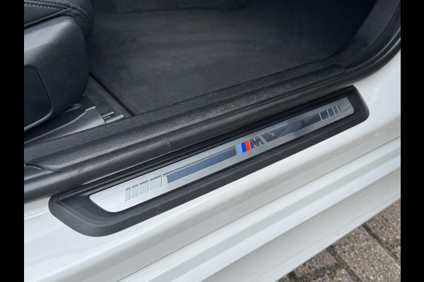 BMW 3 Serie Touring 320i High Exec. M-Sport individual Sfeer Leder Camera Carplay Trekhaak Led