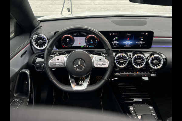 Mercedes-Benz CLA-Klasse Shooting Brake 250 e AMG-Line Edition | LED Matrix | 19 inch | Camera | Night