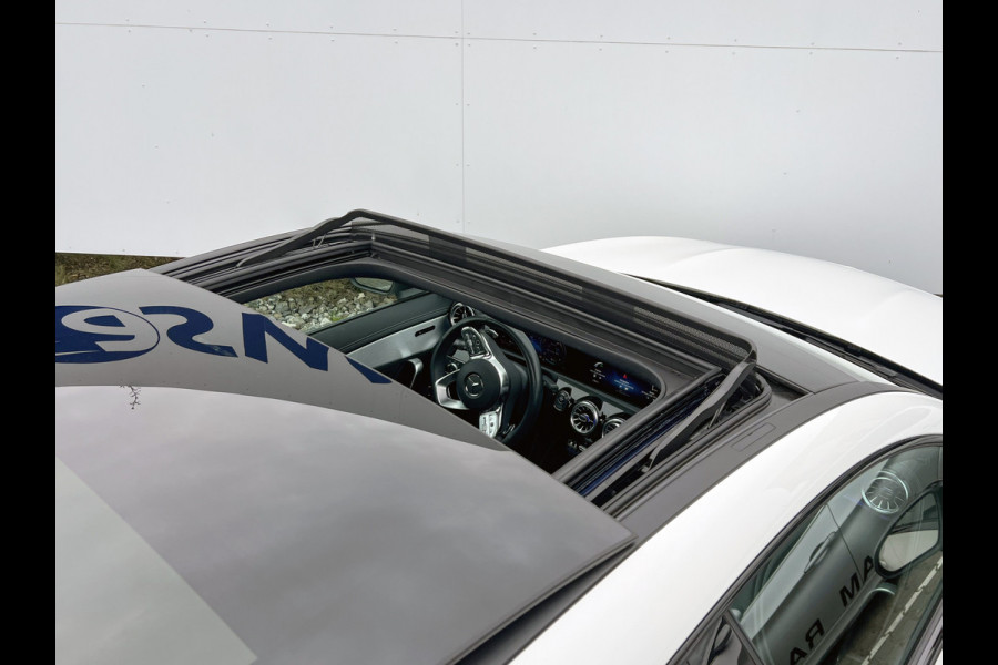 Mercedes-Benz CLA-Klasse Shooting Brake 250 e AMG-Line Edition | LED Matrix | 19 inch | Camera | Night