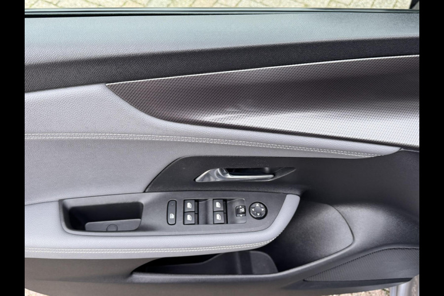 Opel Mokka 1.2 Turbo Elegance Cruise control Climate control Stoel- stuurverwarming Apple / Android Parkeersensoren plus camera