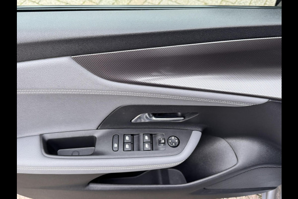 Opel Mokka 1.2 Turbo Elegance Cruise control Climate control Stoel- stuurverwarming Apple / Android Parkeersensoren plus camera