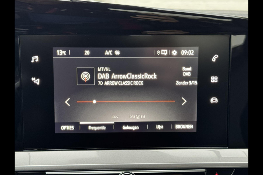 Opel Mokka 1.2 Turbo Elegance Cruise control Climate control Stoel- stuurverwarming Apple / Android Parkeersensoren plus camera