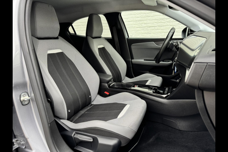 Opel Mokka 1.2 Turbo Elegance Cruise control Climate control Stoel- stuurverwarming Apple / Android Parkeersensoren plus camera