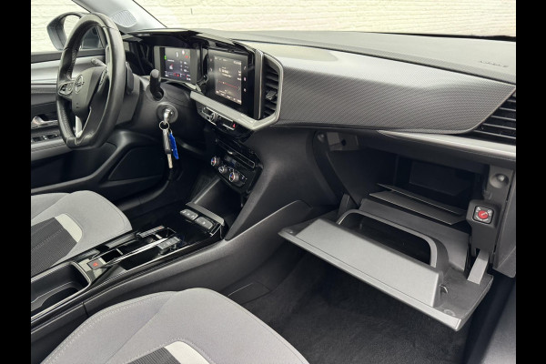 Opel Mokka 1.2 Turbo Elegance Cruise control Climate control Stoel- stuurverwarming Apple / Android Parkeersensoren plus camera