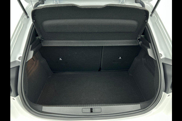 Peugeot 208 1.2 Hybrid 100PK Automaat Allure | Navigatie | Apple Carplay/Android Auto | Airco | Camera | Parkeer sensoren | Cruise Control | Led | Lichtmetalen Velgen