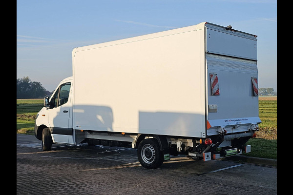 Mercedes-Benz Sprinter 317 1.9 CDI L3 Bakwagen Laadklep Airco Camera Navi Mbux Euro6 170 PK!