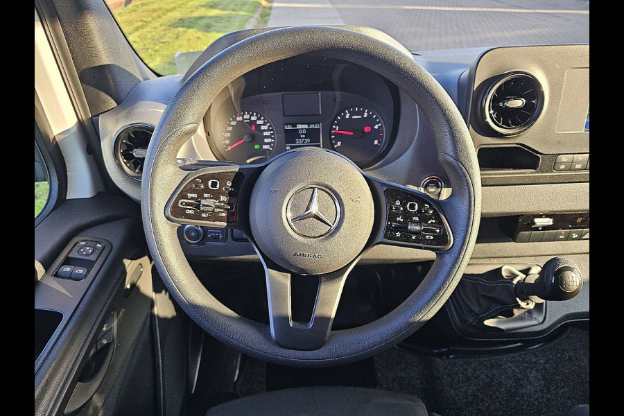 Mercedes-Benz Sprinter 317 1.9 CDI L3 Bakwagen Laadklep Airco Camera Navi Mbux Euro6 170 PK!