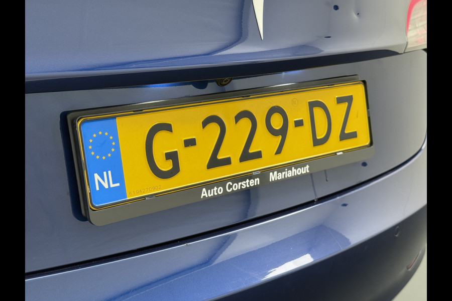 Tesla Model 3 RWD SR+ 325PK Lmv 18" AutoPilot FSD 2.5 Leder PanoDak Adaptive-Cruise Lmv Camera's Elektr.-Stuur+Stoelen+Spiegels+Geheugen+Easy- Navi LED Comfortstoelen ACC DAB Voorverwarmen interieur via App Keyless via Telefoonsleutel One-Pedal-Drive Origineel Nederlandse auto tot 11kw laden thuis! 1.584kg licht! Keurige auto!! 1000kg trekvermogen