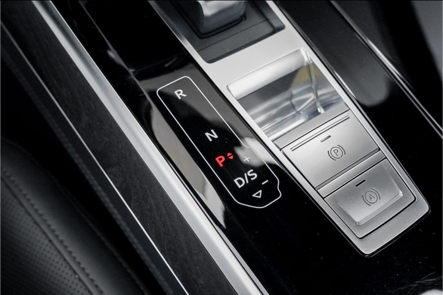 Audi A8 55 TFSI Quattro ProLine Plus B&O Matrix Schuifdak 4Wielsturing 20"