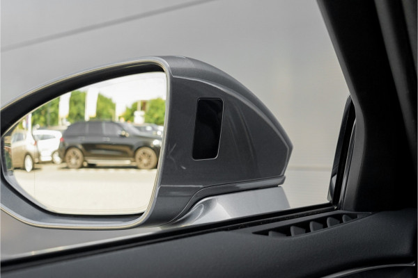 Audi A8 55 TFSI Quattro ProLine Plus B&O Matrix Schuifdak 4Wielsturing 20"