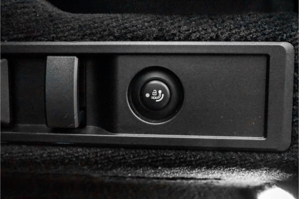 BMW 3 Serie Touring 330i M-Sport Pano Leder H/K Trekhaak 19"