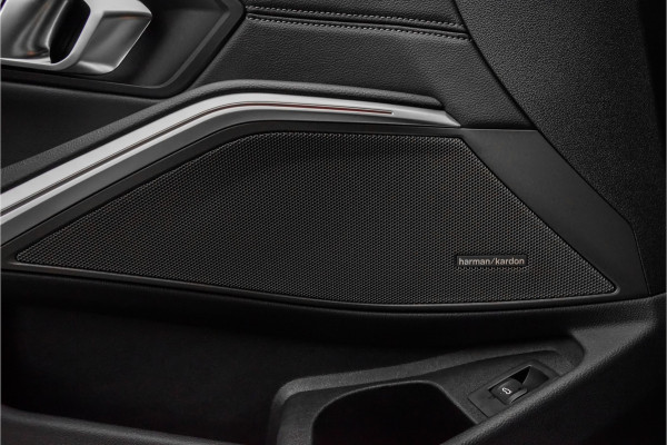 BMW 3 Serie Touring 330i M-Sport Pano Leder H/K Trekhaak 19"