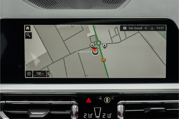 BMW 3 Serie Touring 330i M-Sport Pano Leder H/K Trekhaak 19"