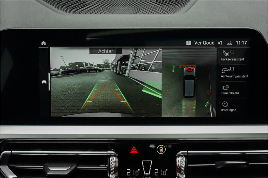 BMW 3 Serie Touring 330i M-Sport Pano Leder H/K Trekhaak 19"